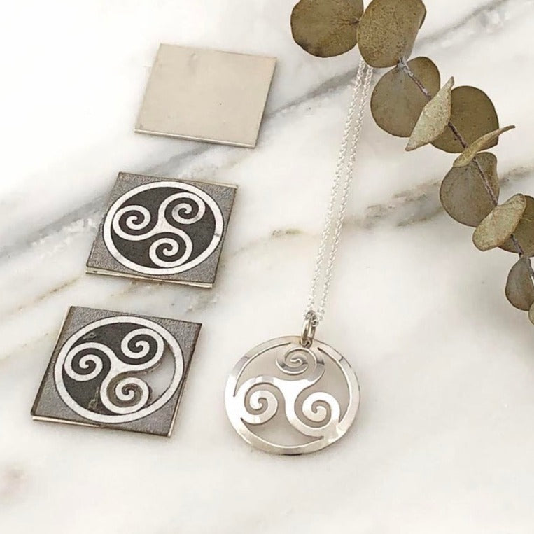Silver Pierced Pendant - 3hr class
