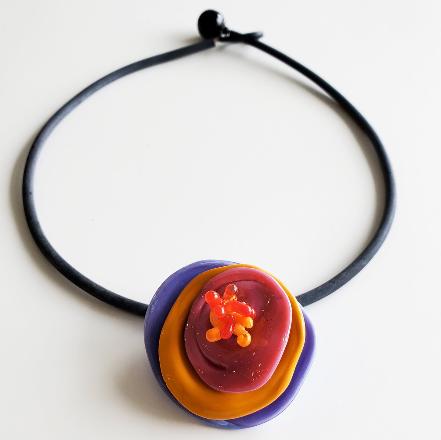 Blown Disc Flower Necklace